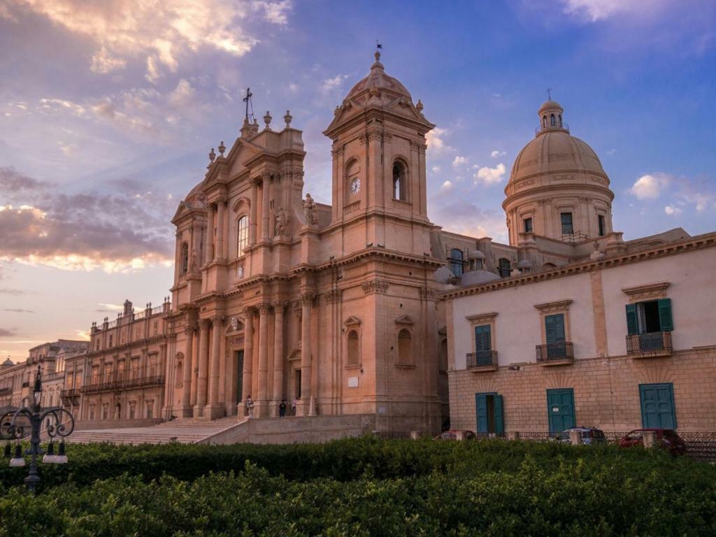 Bed and Breakfast Porta Nazionale Dependance Ното Экстерьер фото